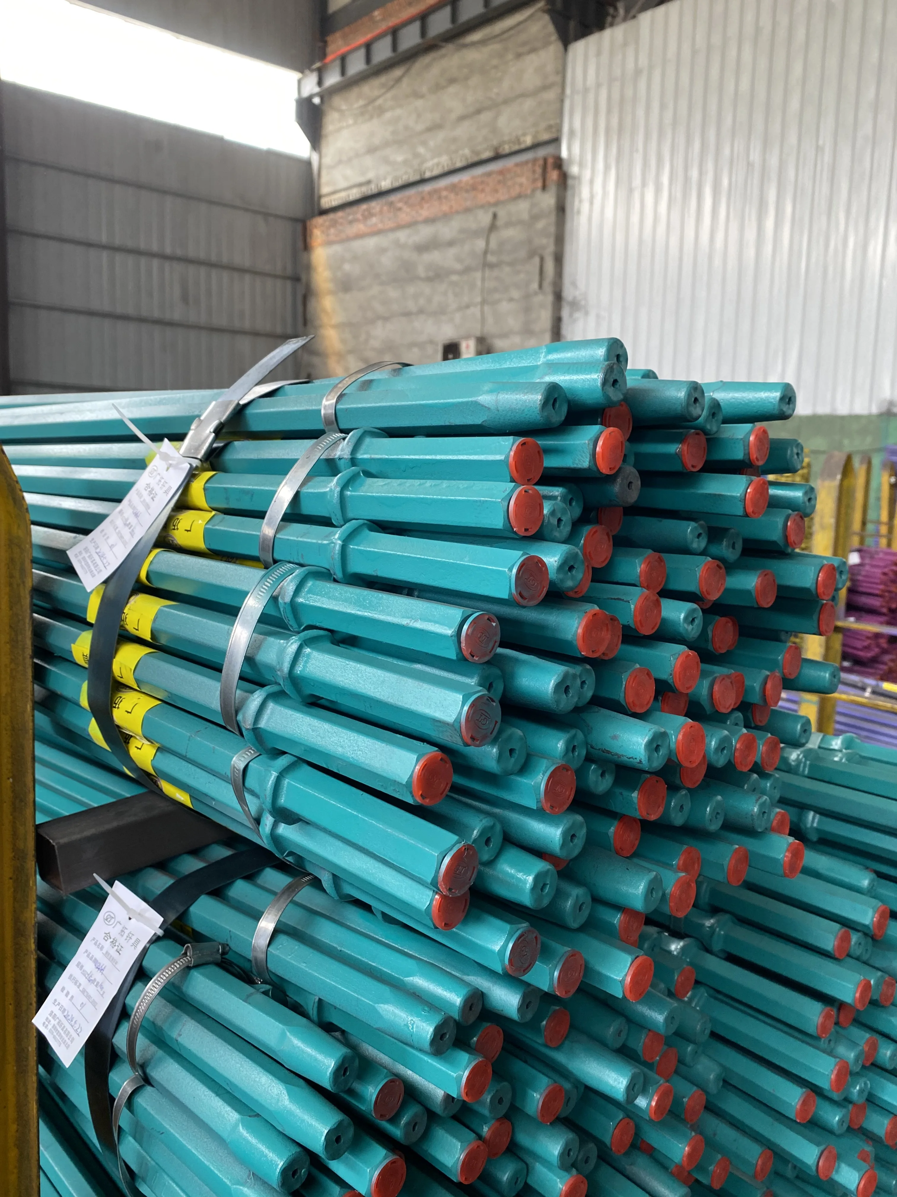 china factory wholesale small hole drilling rod manufacturer Rock Tools h22 h25 108mm Tapered Drill Rod