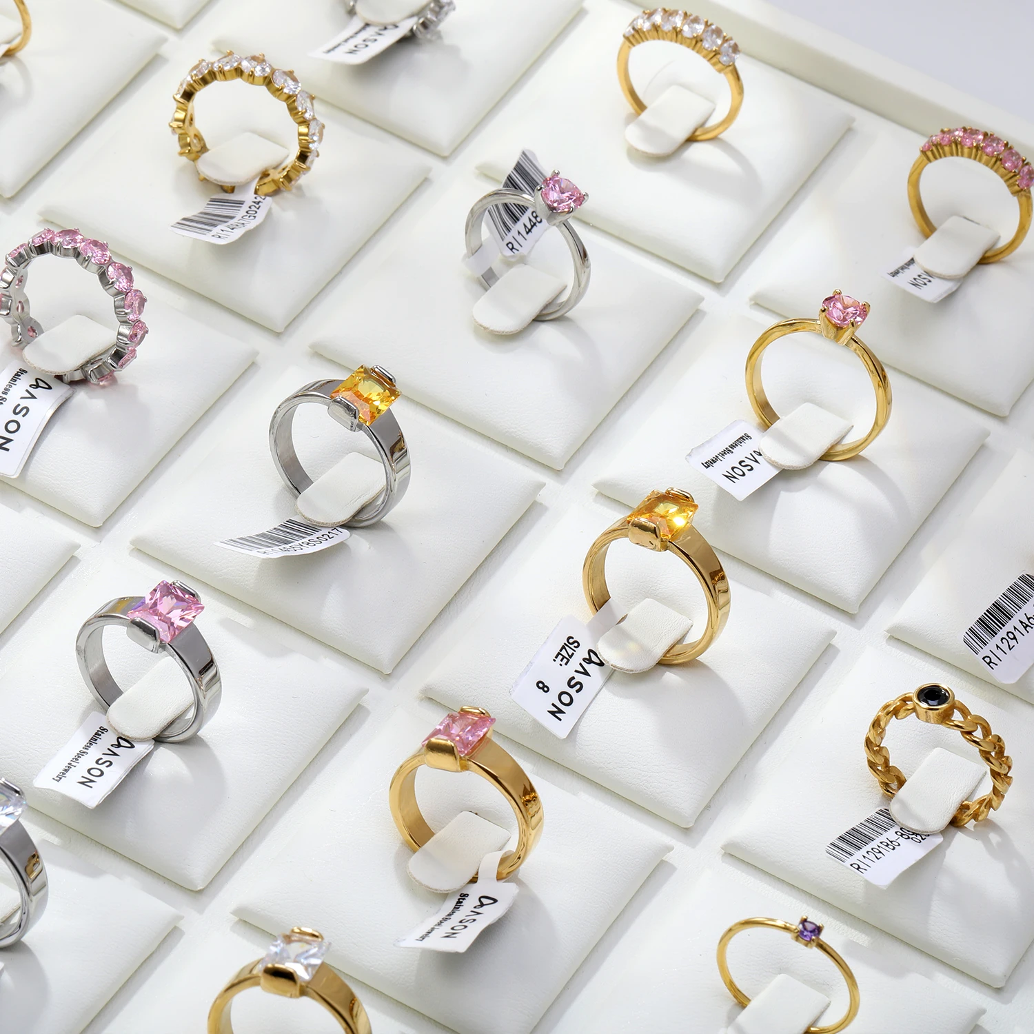 Аксессуары для пальцев шарнирные кольца большего размера ювелирные изделия из нержавеющей стали Циркон 18K позолоченные женщин