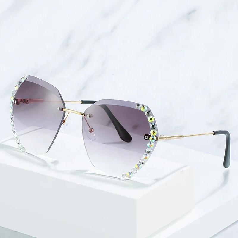 Boxun New Style Personal Frameless Crystal Glasses Uv 400 Diamonds Hot Selling Fashion Bling 2022 Sunglasses