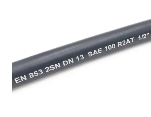 Гидравлический шланг SAE R2AT EN853 2SN 2-х слойный оплеточный рукав из стальной проволоки для строительства и машинного оборудования