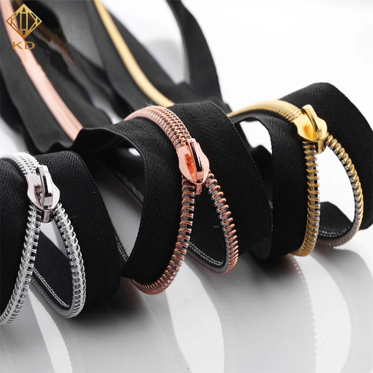 Hot Sale 3 Derlin Close End Fancy Metallic Eco Friendly Red Gold Teeth Sale Zipper Tape 5