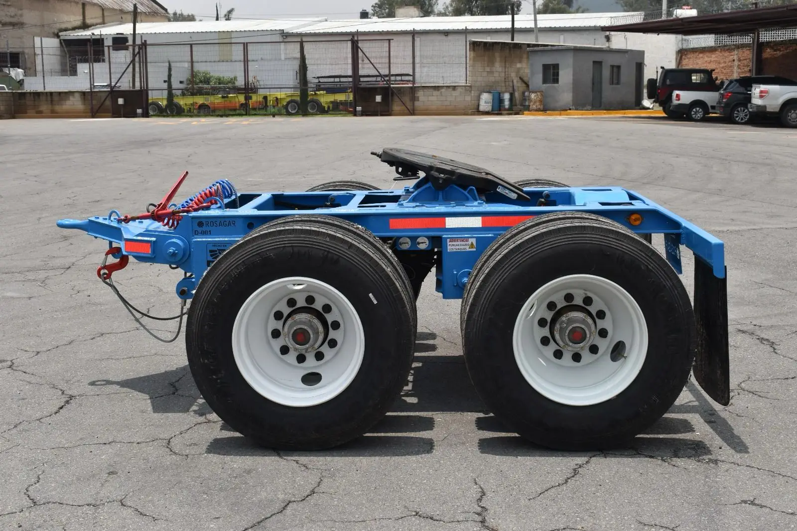 SHANDONG LUEN Tandem Axles Dolly Trailer 77.5inch Oil Lubracation ABS air Suspension with Lifting Double Brake Chamber T30/30