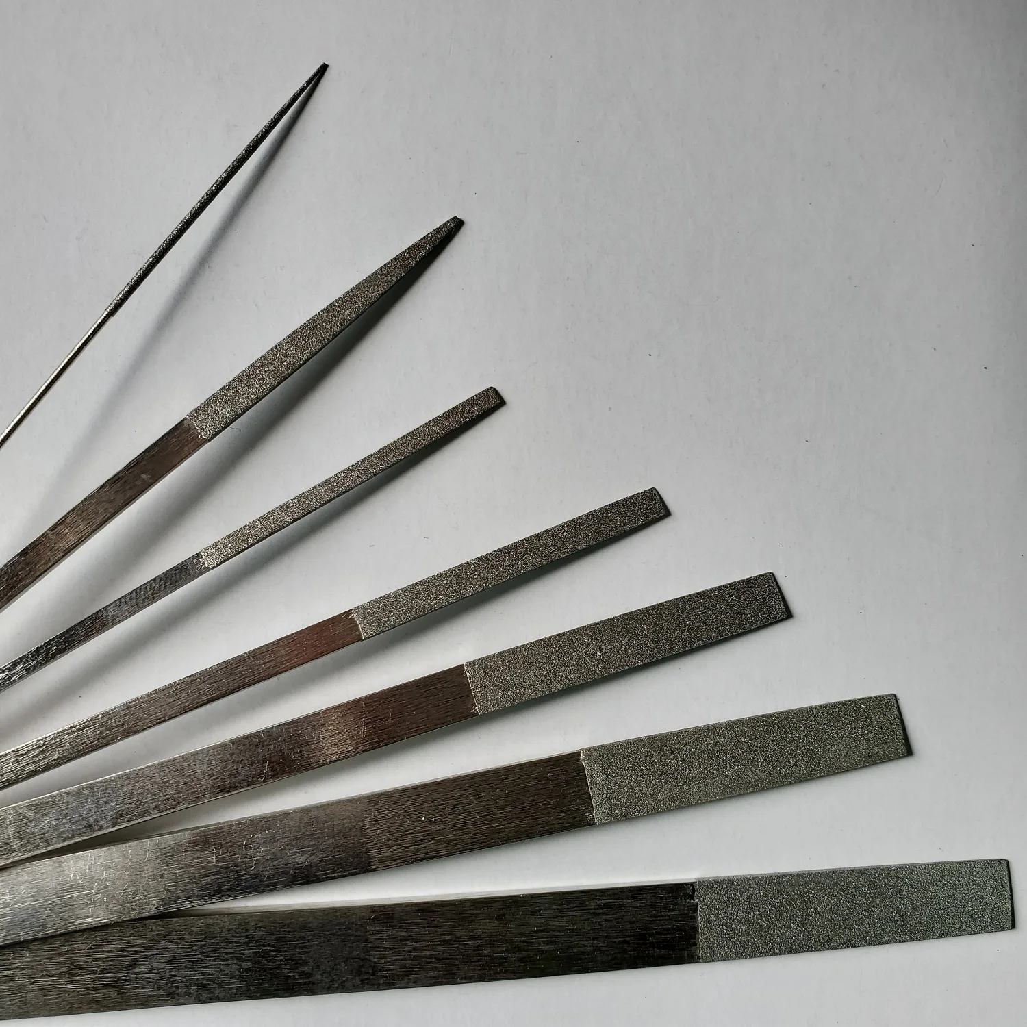 High Precision Small Files Tools Construction For Corner Rounding