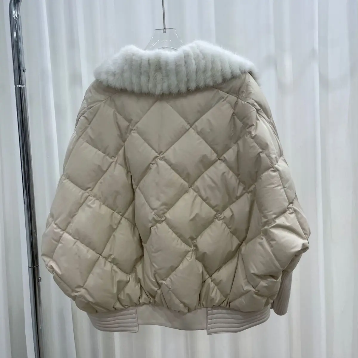 2023 new autumn winter women jacket loose bat knitted sleeve down jacket for women suit  collar short warm lightweight down coat