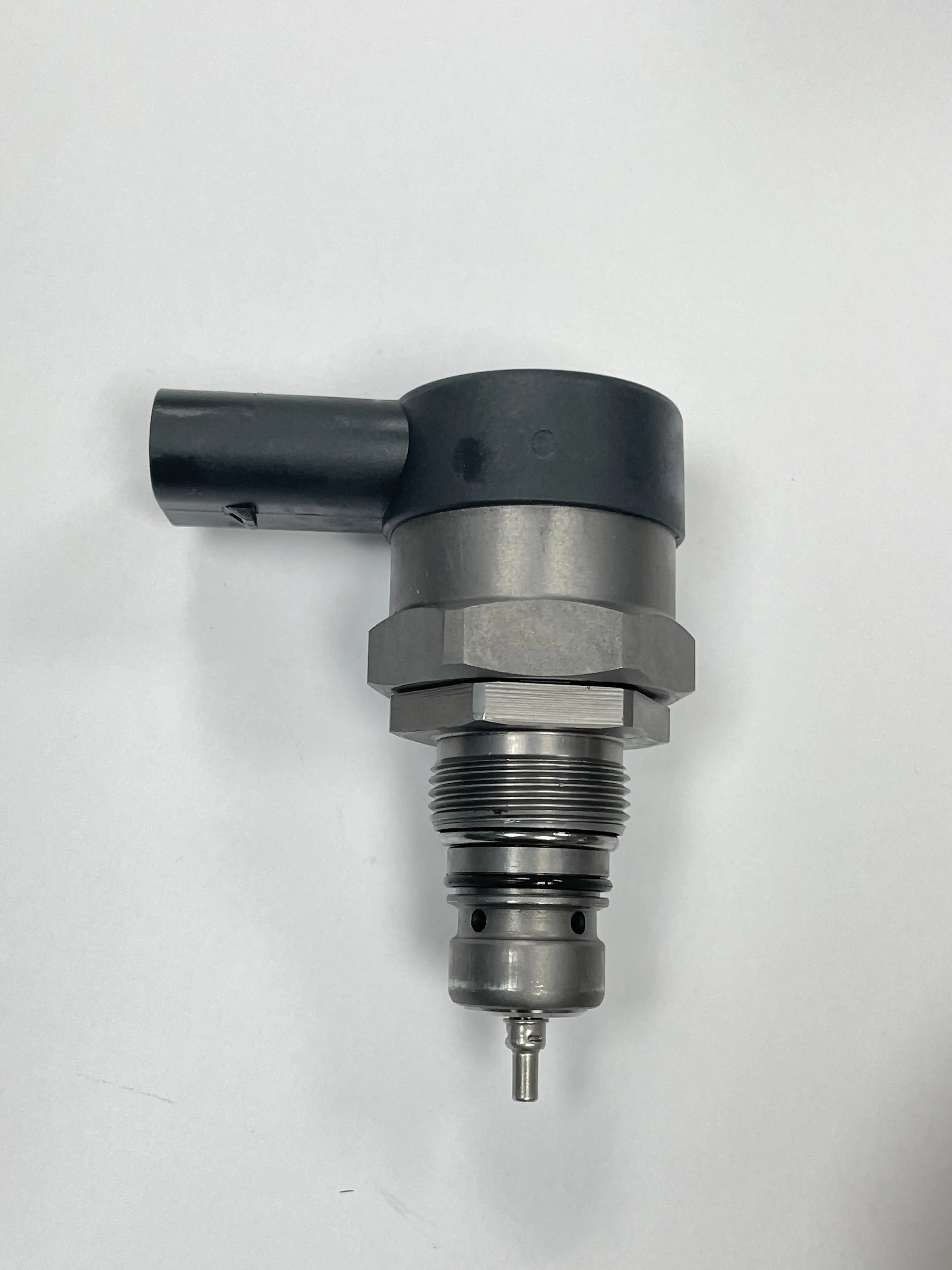 Metering Solenoid Valve 0928400481 0928400728 294200-0130 4S4-Q9G586-AA For IVECO Eurocargo Great WallHino Fordlll Fiat Peugeot