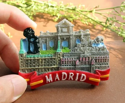 Factory Outlet LOW MOQ Tourist Souvenir Tinplate Magnets Gift Custom 3D Resin Photos Metal Tin Fridge Magnet Sticker