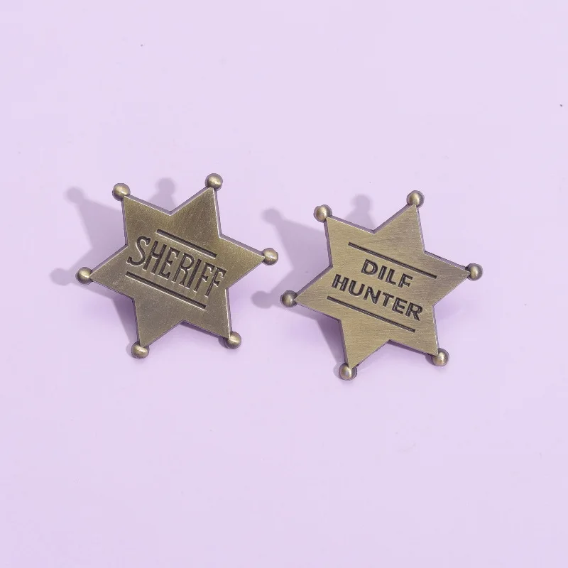 Stock Gold Color Star Brooch Custom Pentacle Dilf Hunter Soft Enamel Pins Simple Mini Lapel Badges Funny Pins For Kids Friends