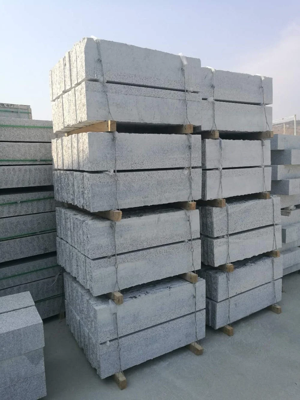 outdoor road kerb natural stone granite curbstone