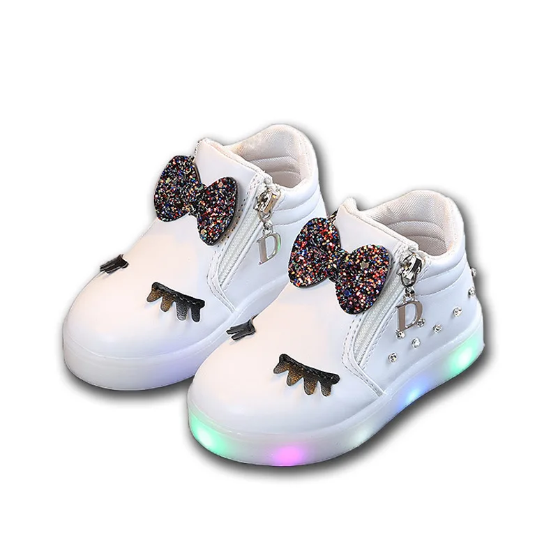2022 Fashion Rhinestones Lights Kids Cartoon Bow Led Luminous Soft Bottom Girls Baby Shoes