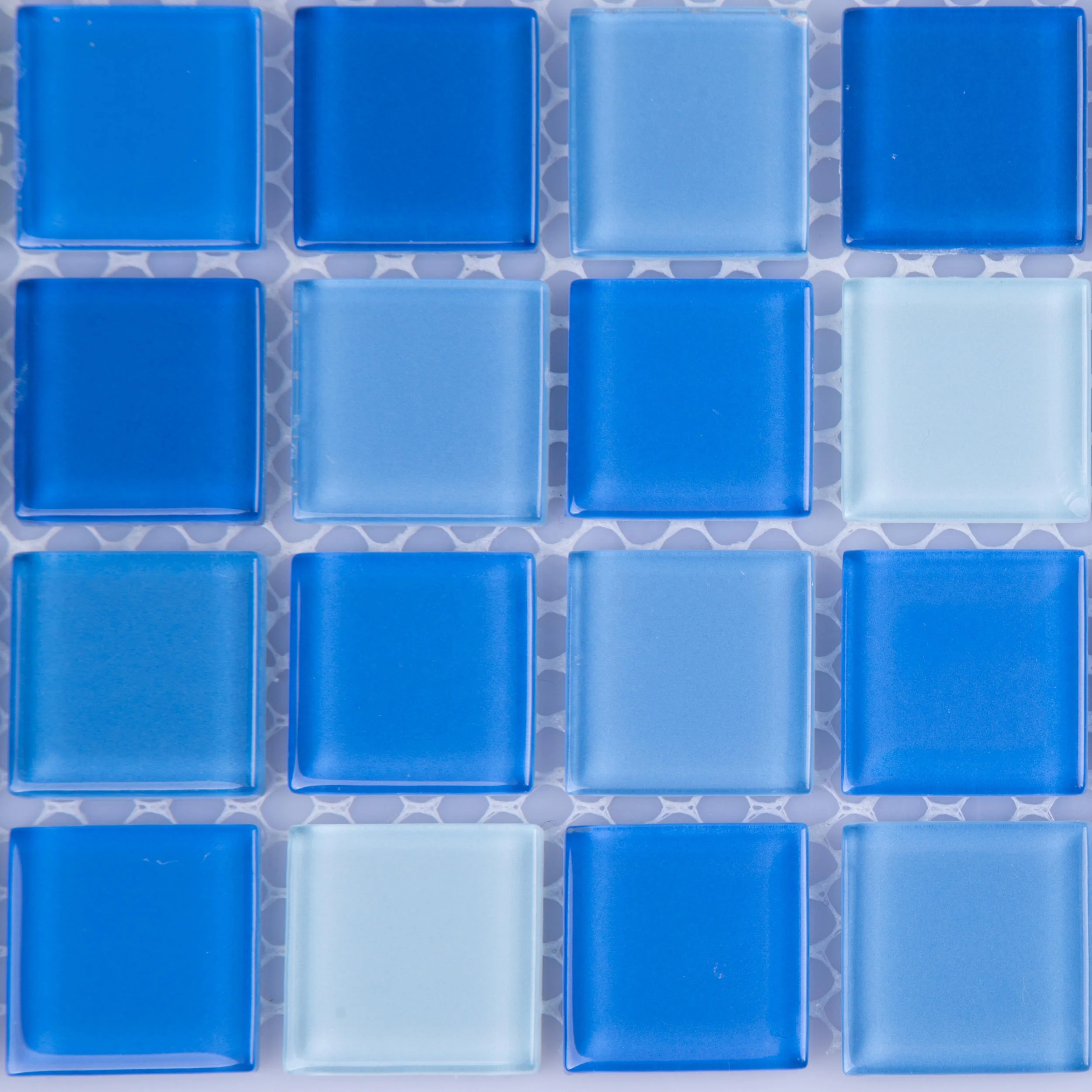 Factory supply modern blend blue square crystal glass mosaic swimming pool tile