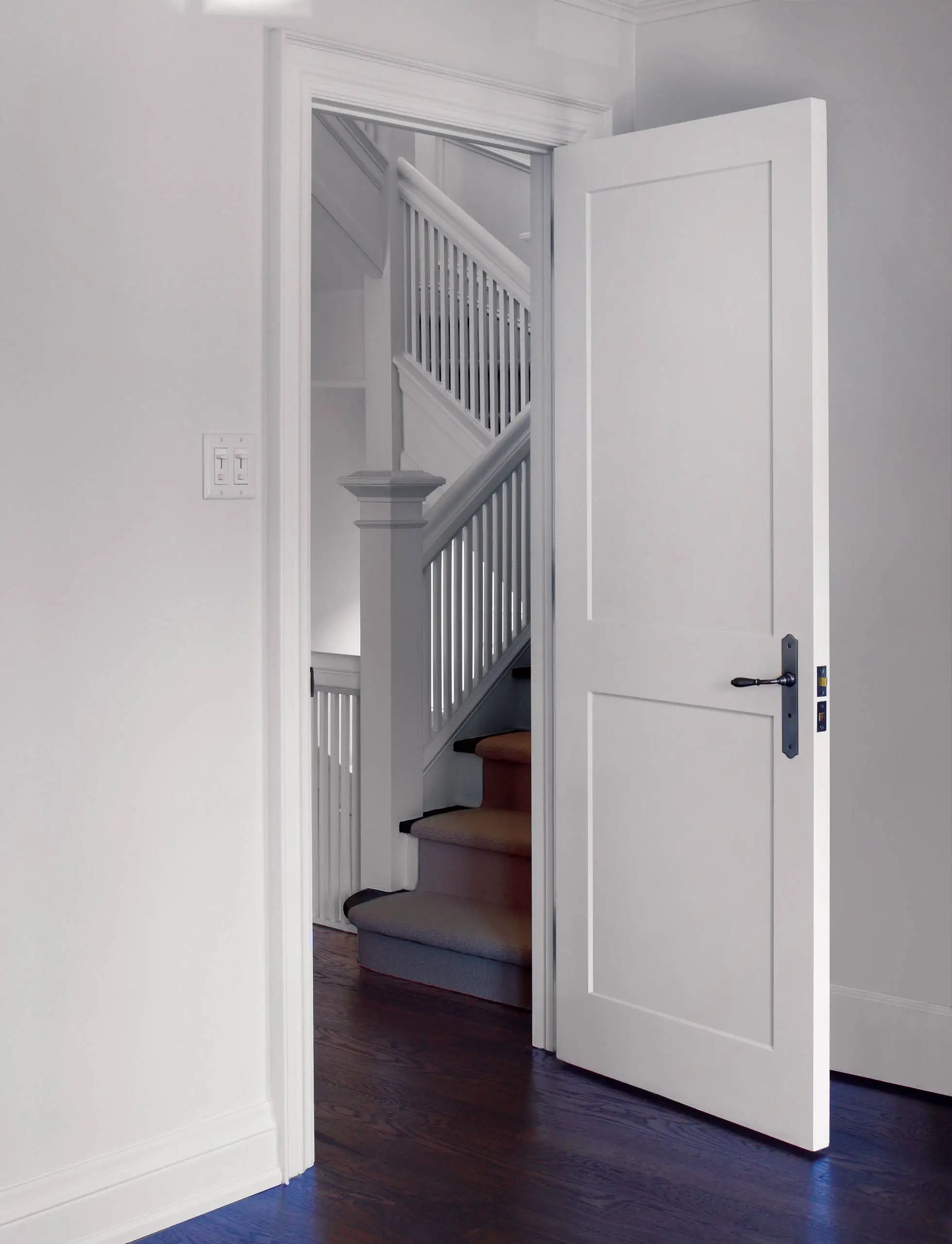 Cheap Price White primered Painted Interior Pre Hung MDF hollow core wood Shaker swing Door for Apartment