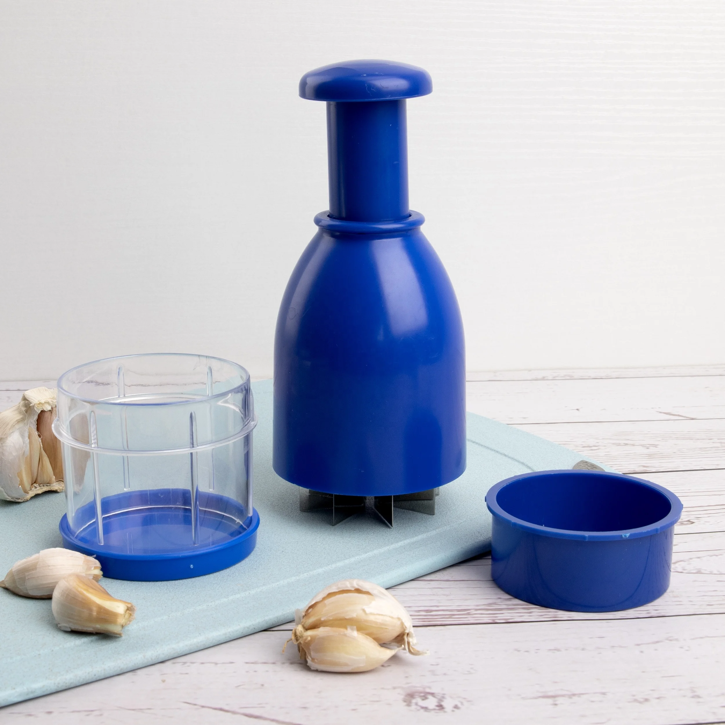 Food grade portable kitchen pressed manual ginger onion chili vegetable garlic chopper