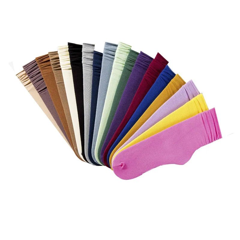 Free sample wholesale slouch socks summer women cute custom embroidery girls fashion socks