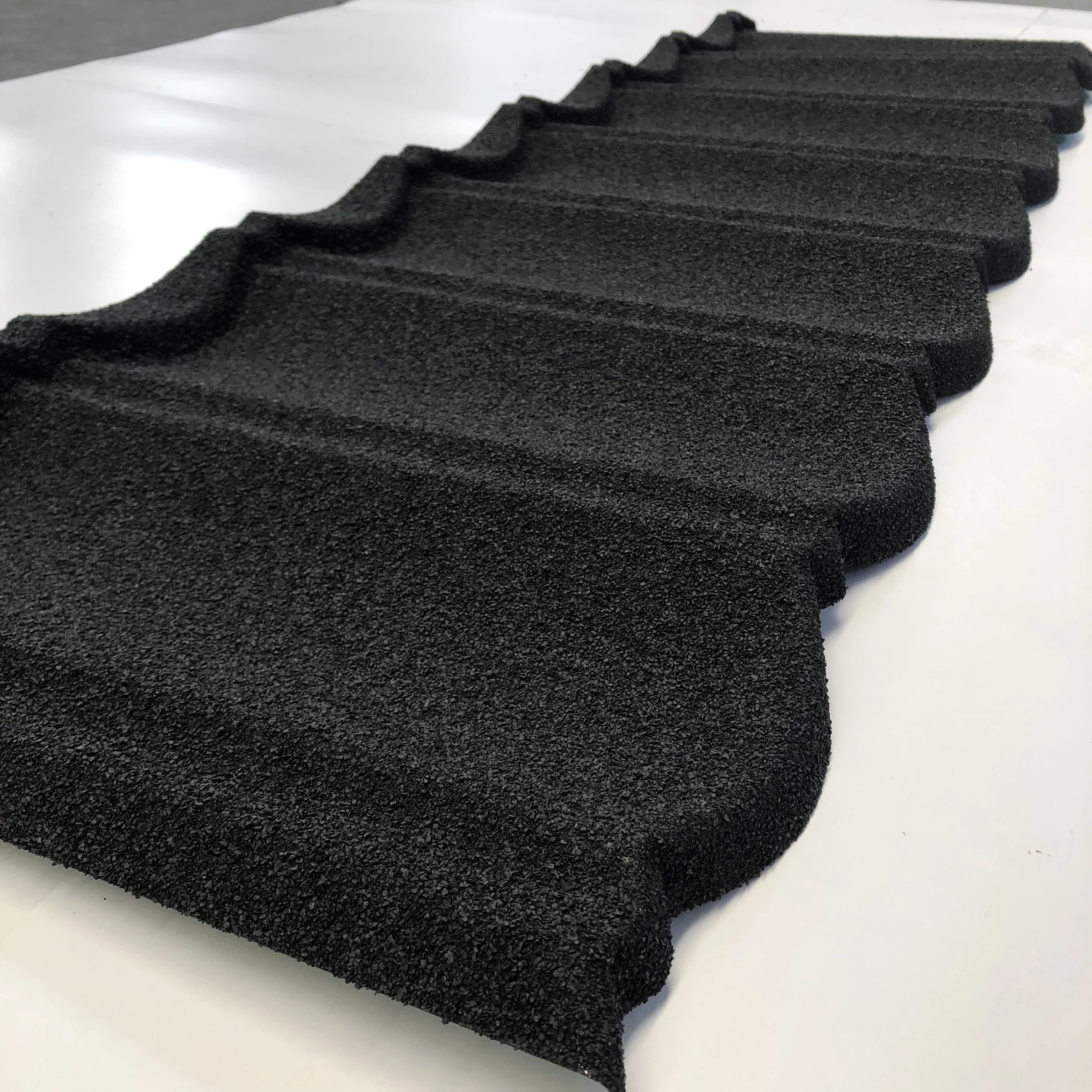 Modern Design Stone Coated Roof Tile Metro Corrugated Steel Sheet for Villas Application Galvanized Steel Sheet