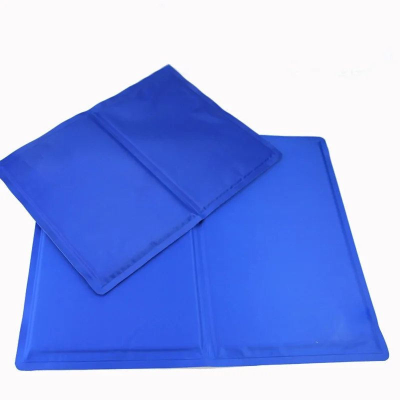 
Amazon Hot Sale Pet Cooling Mat For Dogs Pressure Activated Gel Keep Your Dogs Cool Whole Summer Use Indoor Outdoor or In Car 