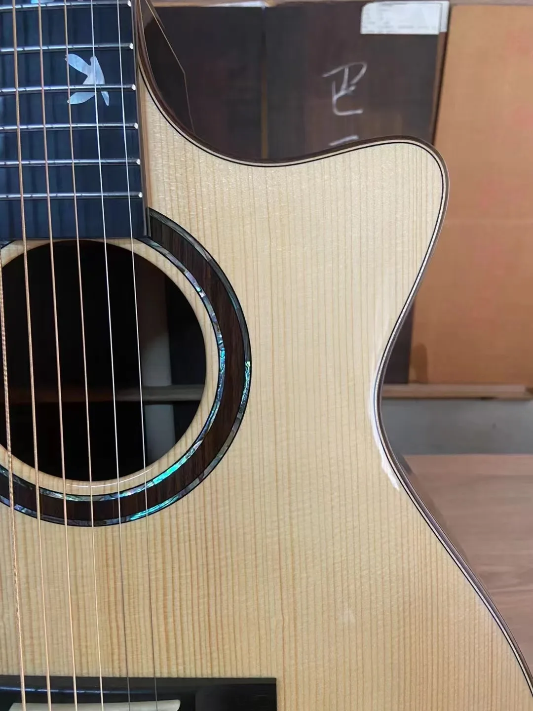 High End All Solid Spruce Rosewood Acoustic Guitar Custom High Quality Glossy Wholesale Service Mahogany Back/Side Ebony