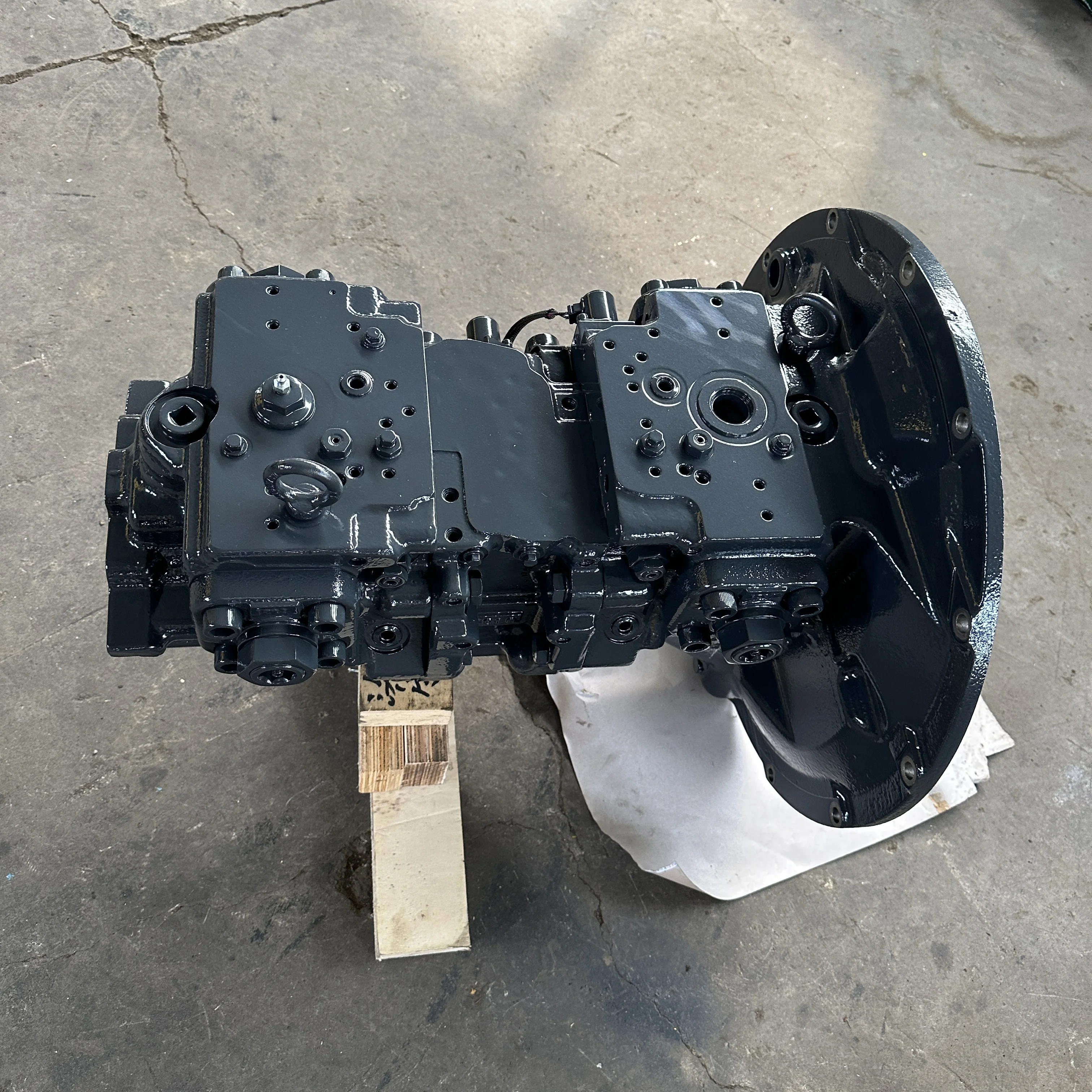Main Hydraulic Pump 708-2G-00024 708-2G-11115 708-2G-00023 708-2G-00022 for Komastu PC300-7