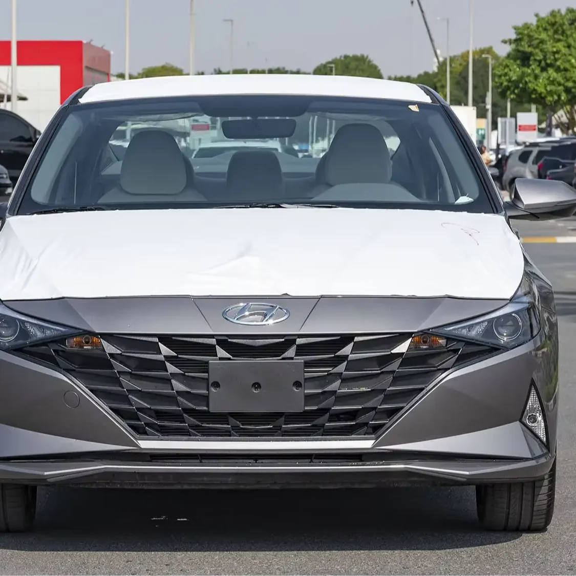 Лидер продаж использованная HYUNDAI ELANTRA 1 6 P 2022-2024 готова к отправке