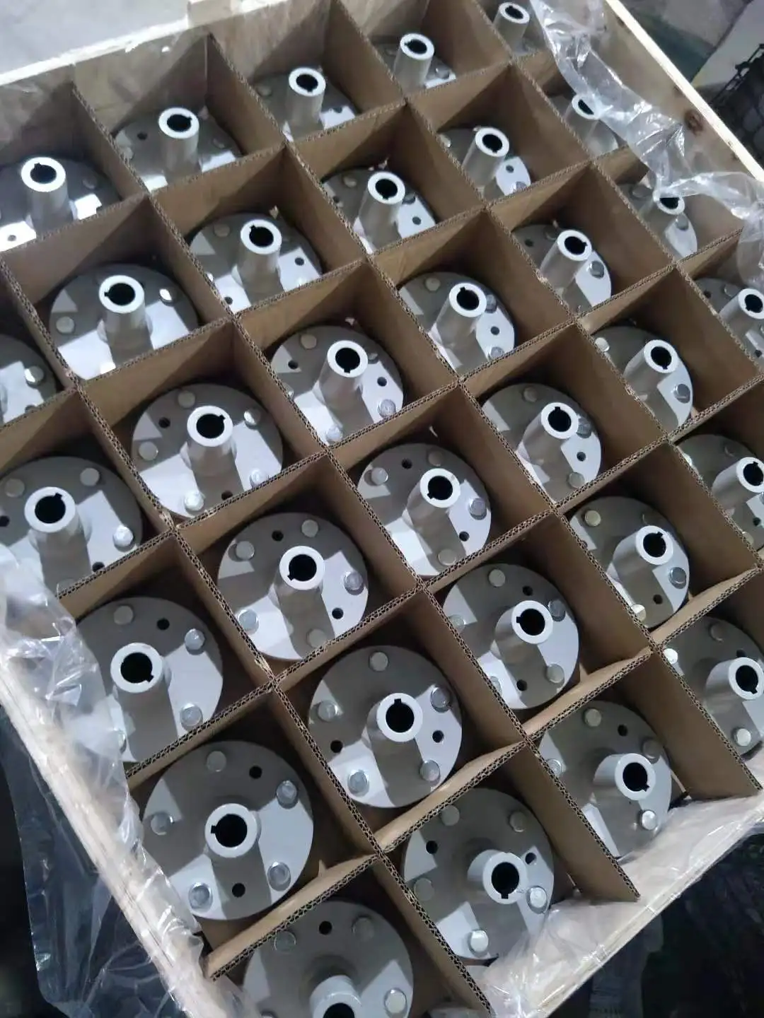 OEM factory welding wheel hub assembly for lawnmower part