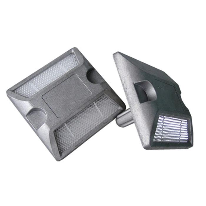 Night High Brightness Ip68 Flashing or Always-on Traffic Marker Light Reflective Aluminum Led Eye Solar Road Stud