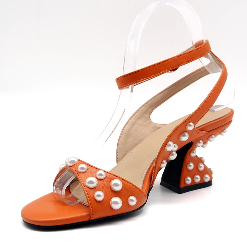 Фабрика Чэнду, ручная работа, лакированная кожа, заостренный носок, женские высокие каблуки для дам