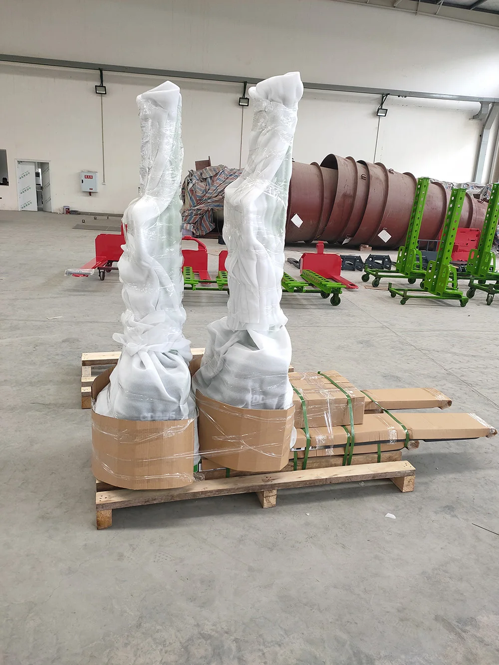 Safer brand 500kg Self loader the pedestrian stacker for vans and transport vehicles