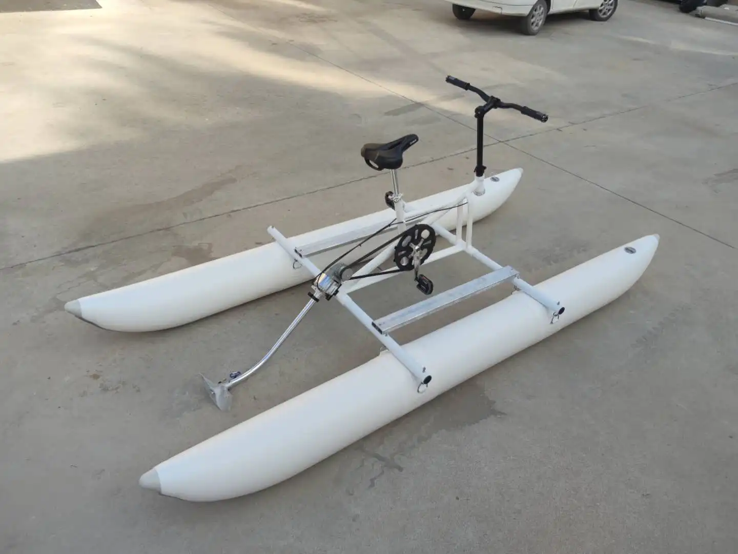 Tary 2022 Hot Selling Water Bikes For Inflatable Waterbike For Adults Water Bike Pedal Bicycle Water Bicycle