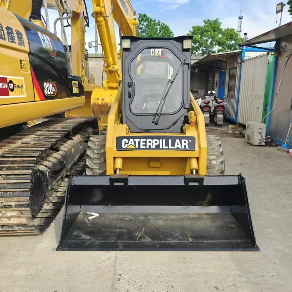 Used Cat 226B mini loader, high efficiency, best condition. Cheap,  low price, best working condition.