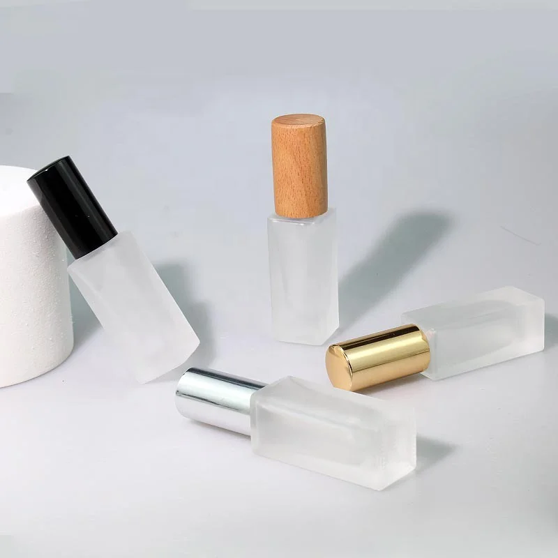 5ml 10ml 15ml 20ml Superior Quality Auto Perfume Bottle Aroma Bottle Frosted  Glass Perfume Empty Bottle With Wooden Lid