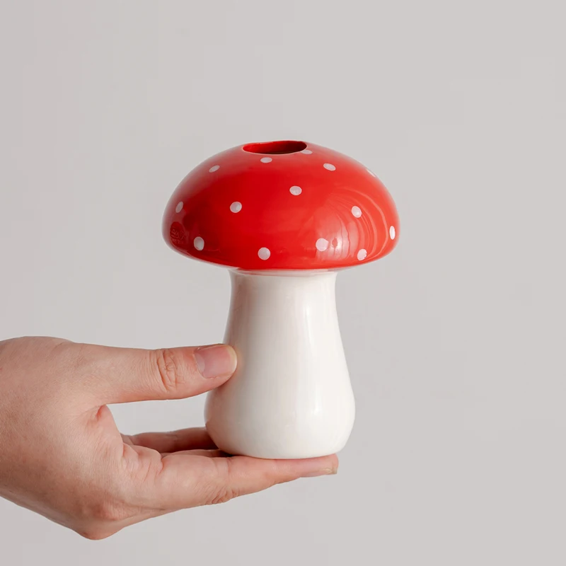 Factory Panic Buying Flower Vase Home Decoration Table Vase  Mushroom Ceramic Vase