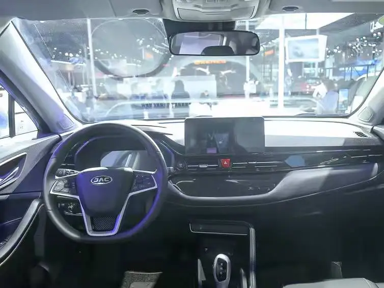 Electric JAC IEVS4, 400-470kM Range, with export license in China