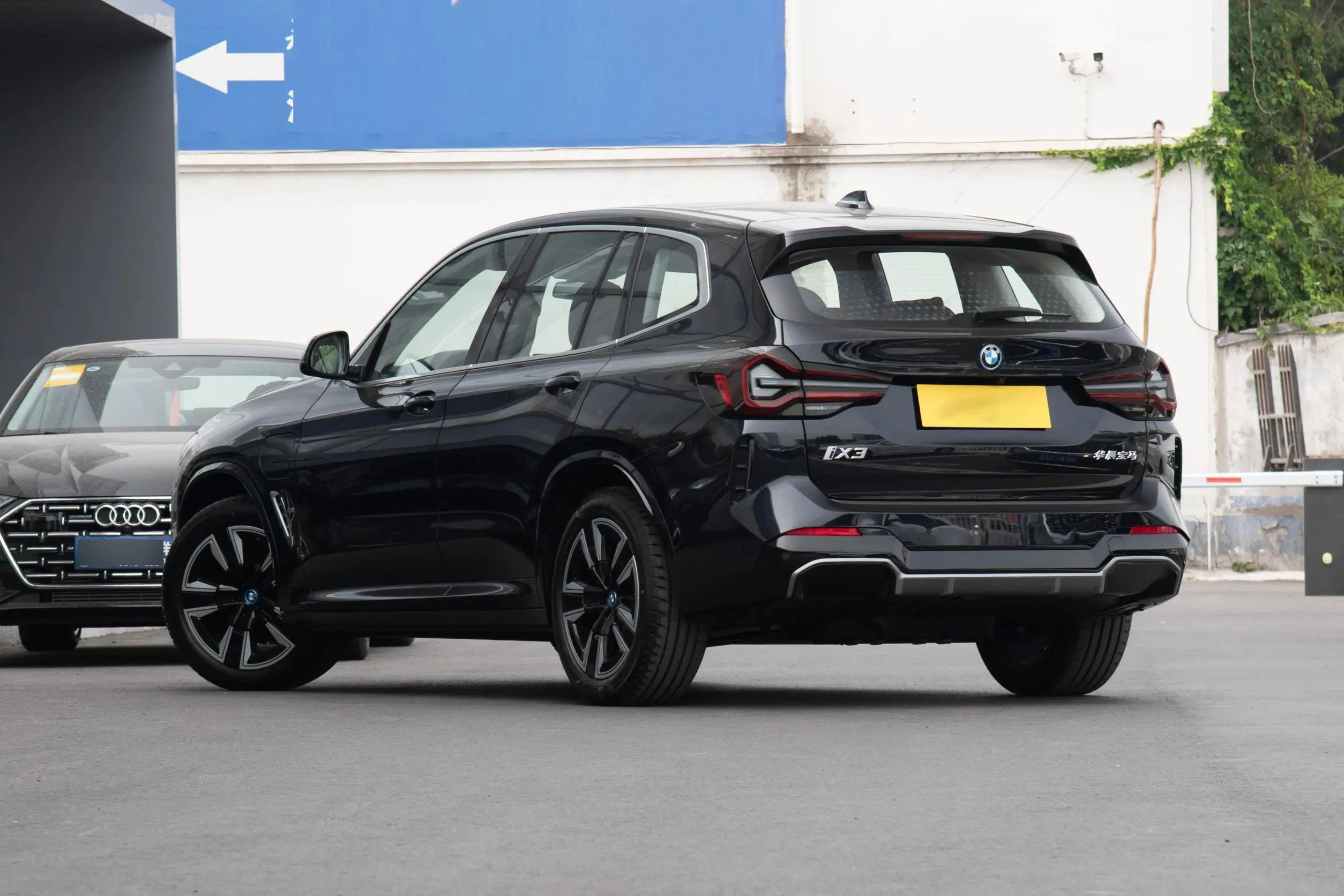 2024 BMWs iX3 530 км первоклассная модель Высоковольтная батарея 100 за 6 8 секунд Новый электромобиль 5-дверный 5-местный внедорожник