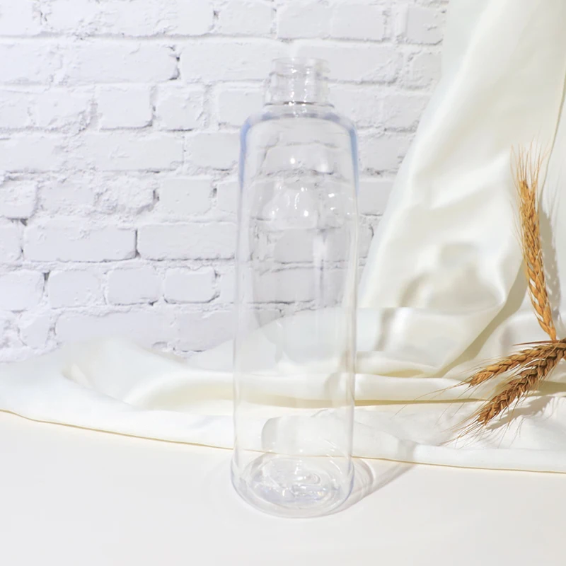 
Factory Good Quality In Stock Personal Care Lotion Pump Sprayer Clear 600ml PET Baby Oil Plastic Bottle in Bulk 