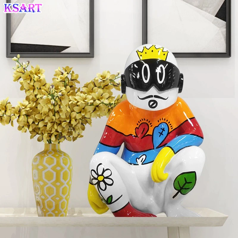 Cartoon monkey resin colorful orangutan sculpture Custom personality cigar monkey wear hats animal statue home decor