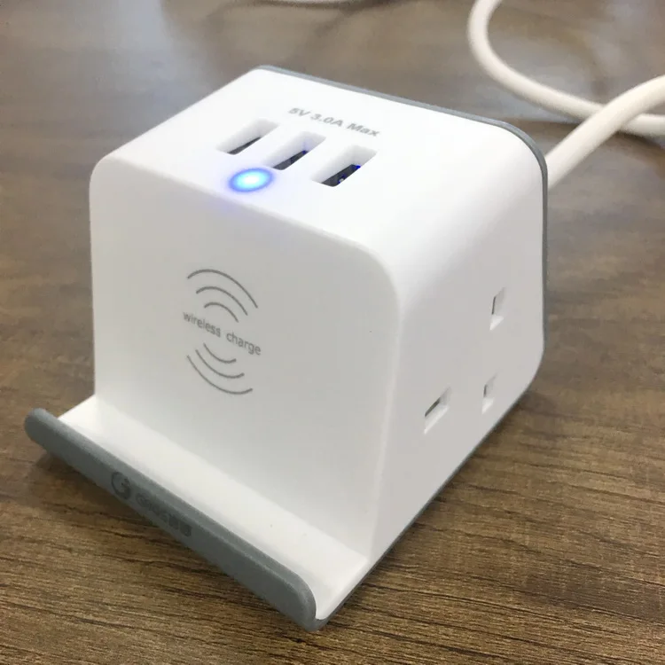 UK Extension Power Board Power Socket with Usb Port Power Charging Bst-ft02w-uk CE ROHS 0.45kg CN;GUA Mobile Charging White ABS