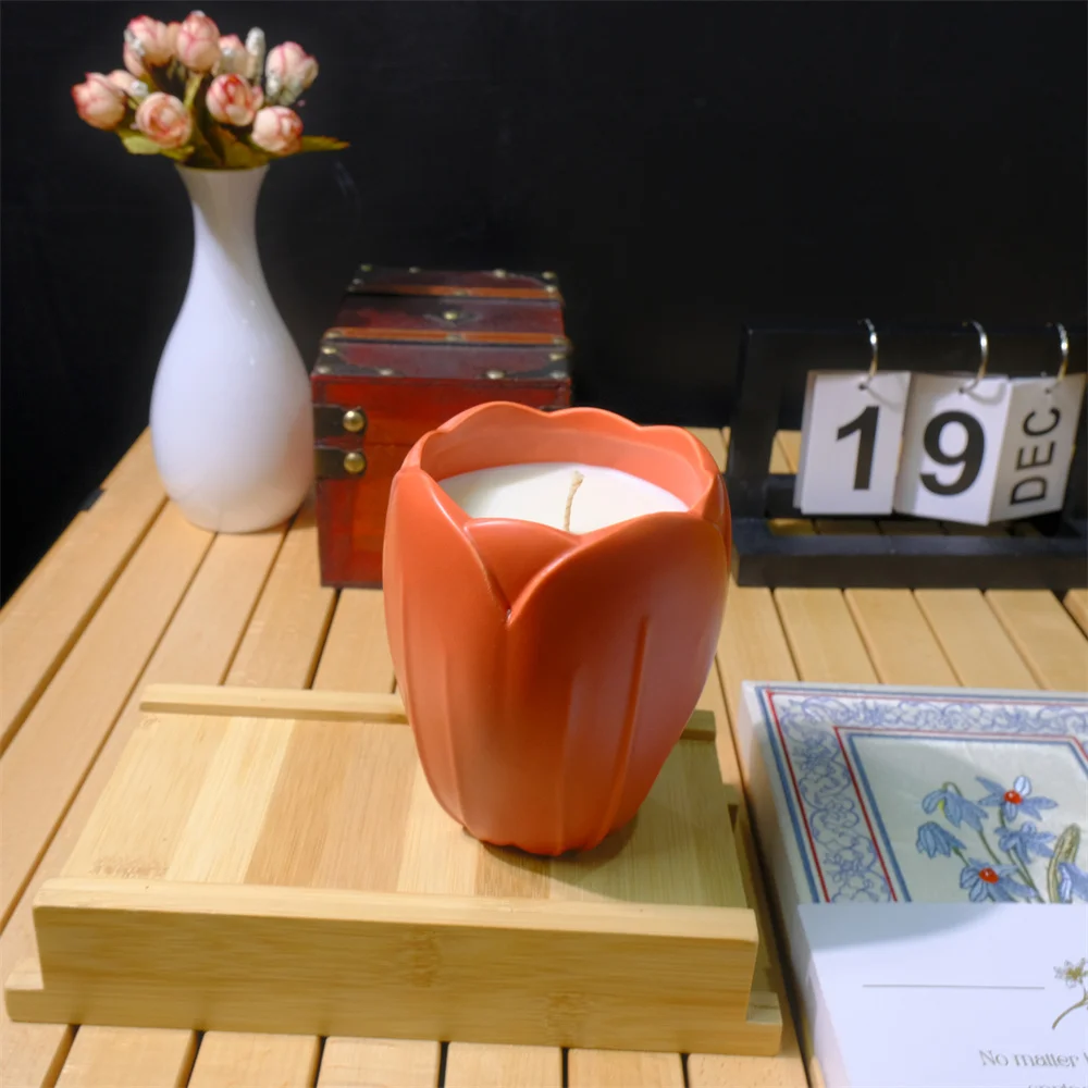 C&H Hot Sale Home Decoration Spiritual Healing Crystal Tulip Ceramic Scented Candle