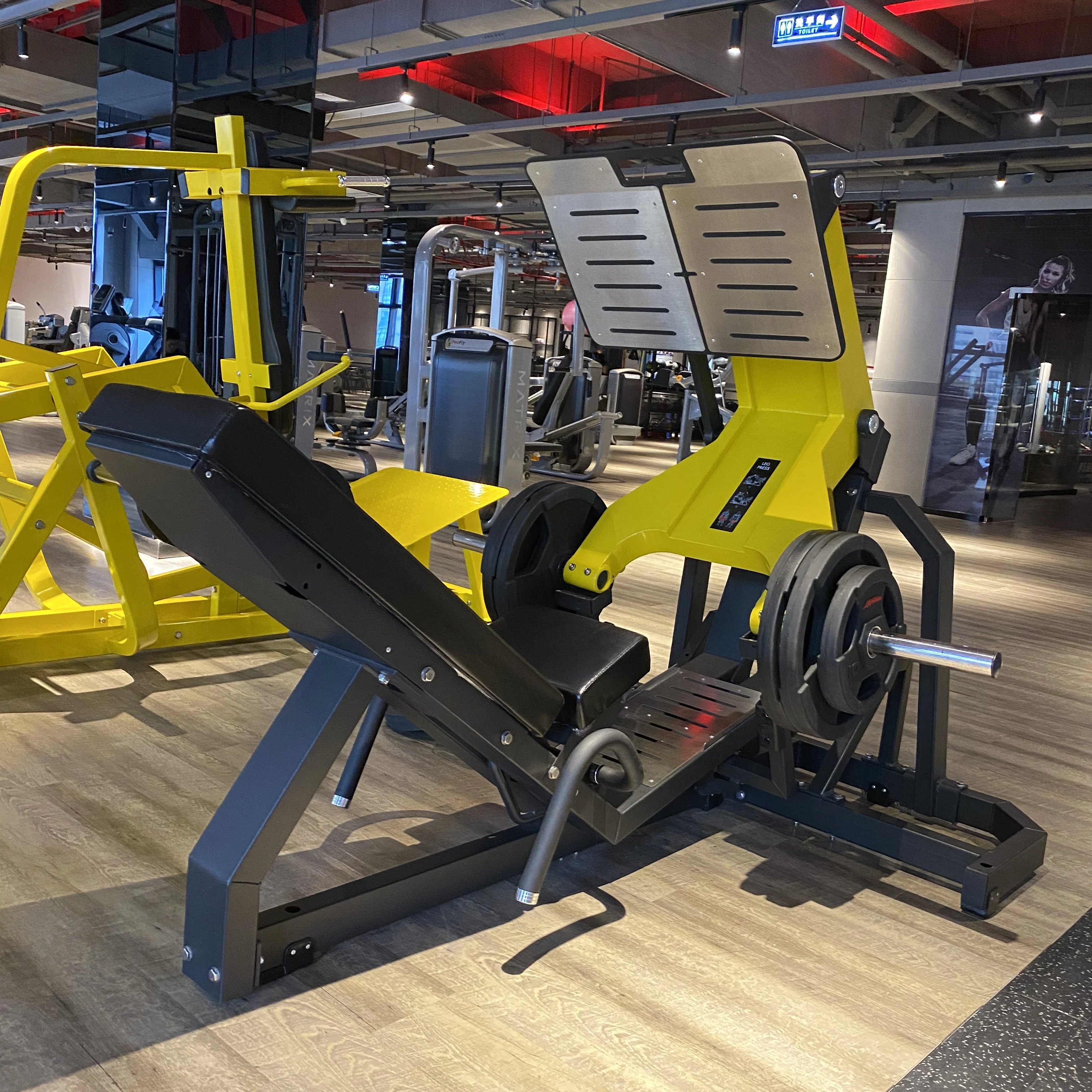 UG Health Tech Bodybuilding Plate Loaded equipment GT-950 45 Degree Angle Leg Press