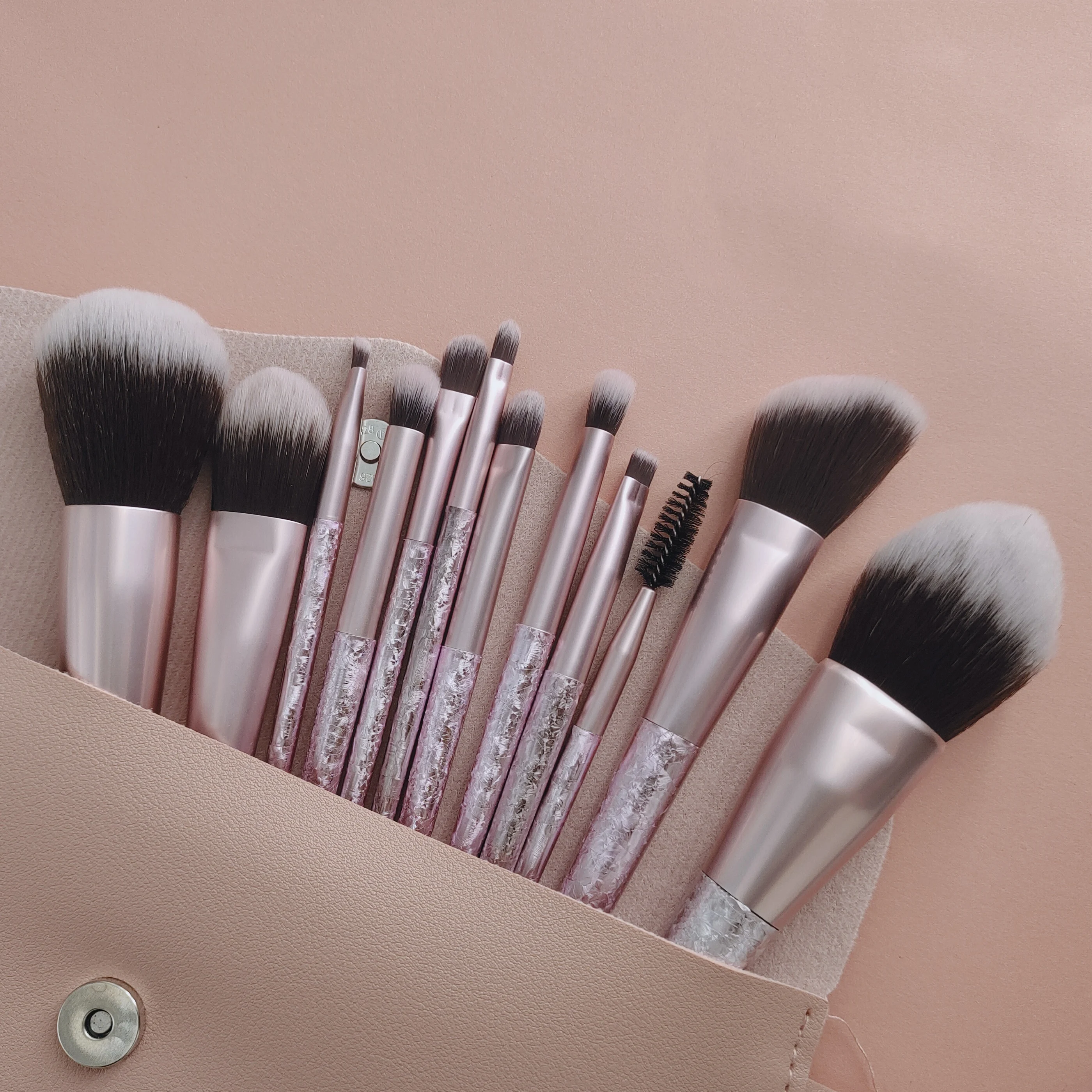 Brushes face Apply and blend foundation powder and mineral  Makeup brush set