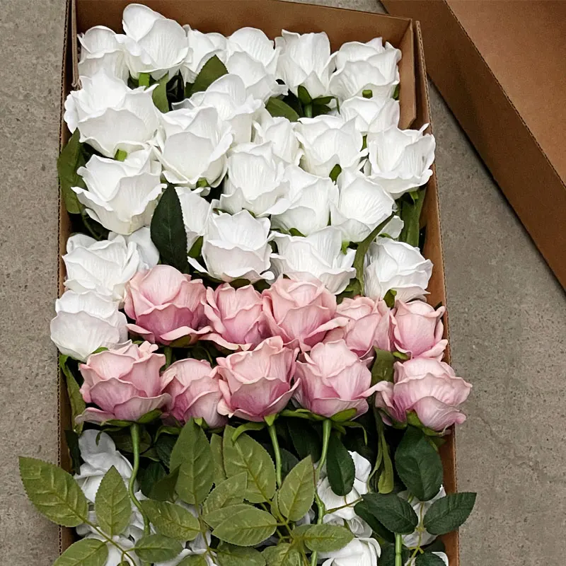 Roses White Artificial Decorative Baby Breath Silk Flowers Wreaths  Plants Wholesale For Outdoor Decoration Wedding Artificial