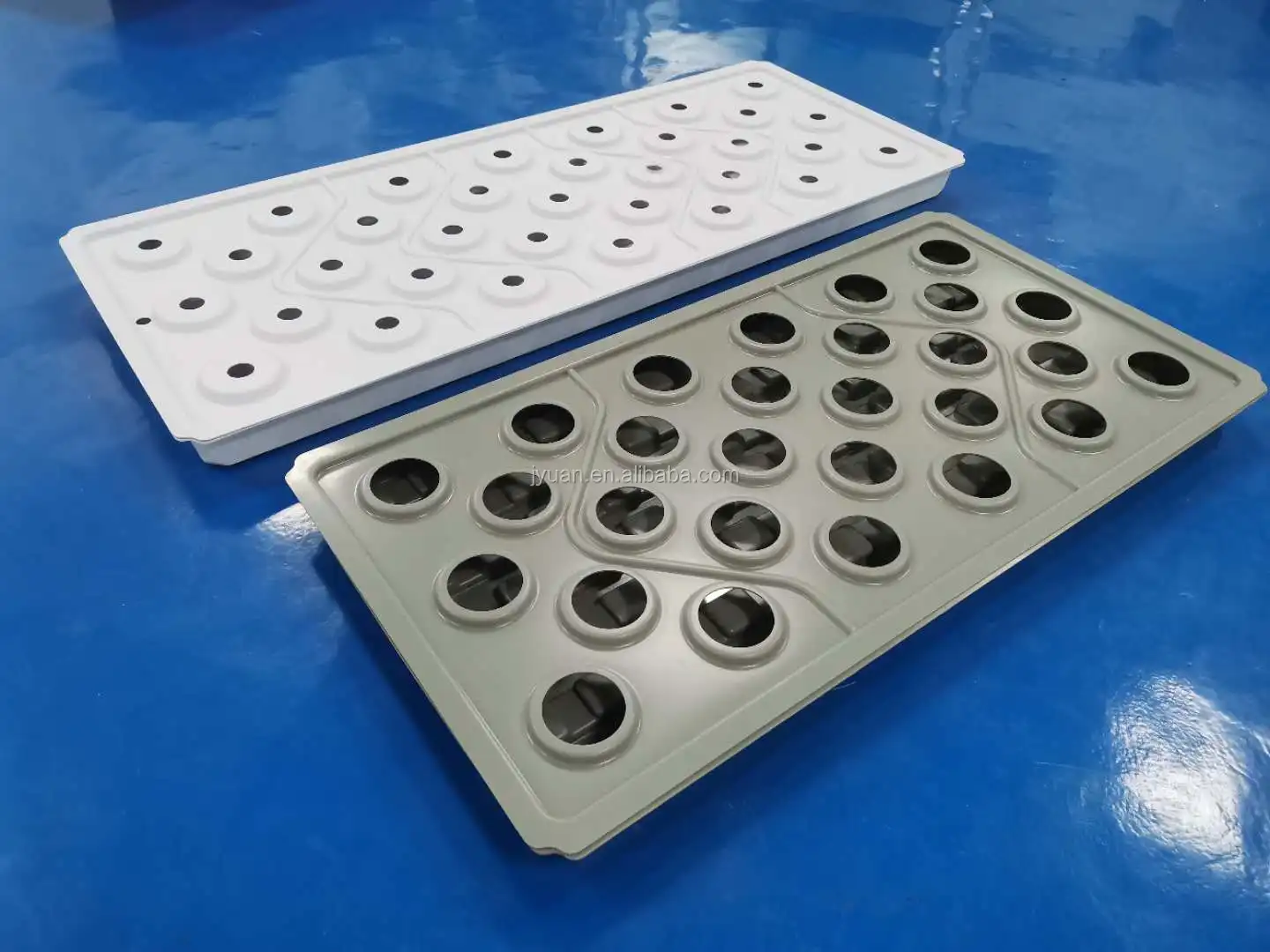  New Selling Plastic Seeding With Drain Stands Flood Table 4X4 4X8 Hydroponic Farming Microgreen Plant Growing