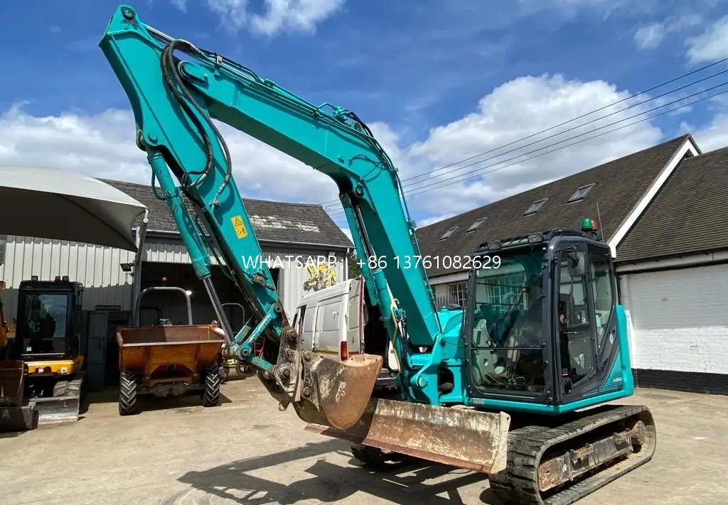 Оригинальный Японский мини 8-тонный экскаватор Kobelco SK85 продает с длительным сроком службы и стабильной производительностью по низкой цене