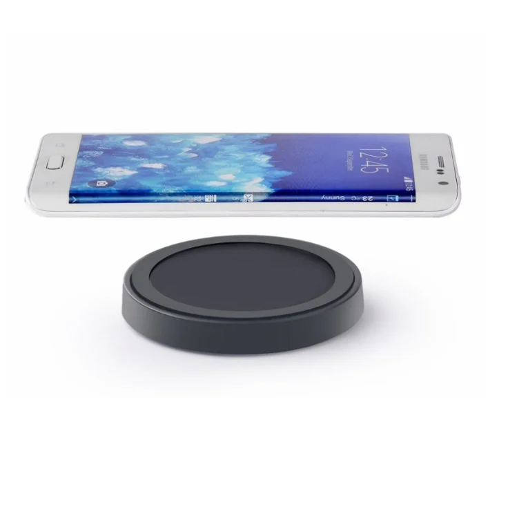 Mobile Phone Use 1 x USB Port and Mobile Phone Use wireless charger for iphone11 pro
