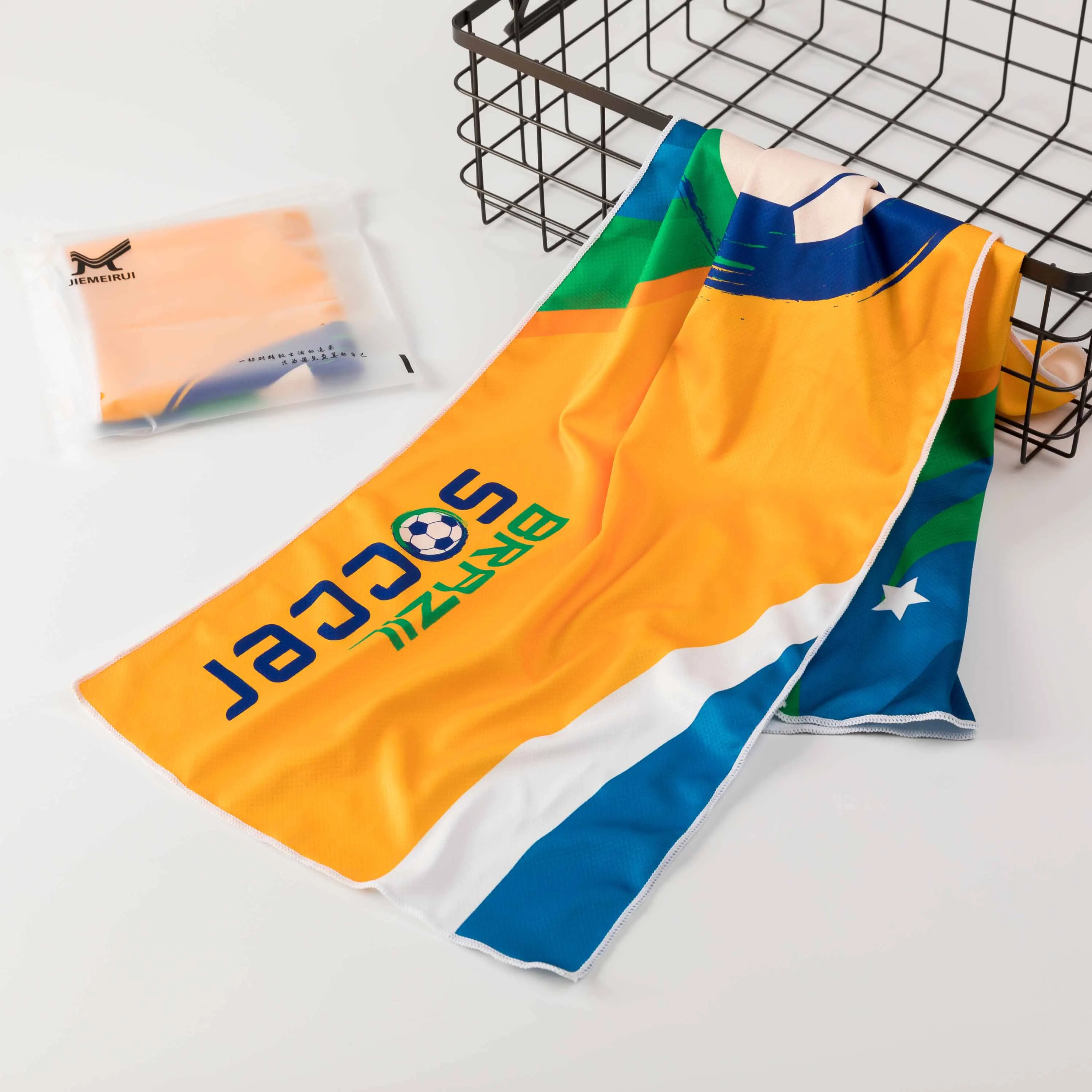 
RPET recycle Highly Absorbent Sport Cooling Ice Towel Co-see Ice Cold Towel microfiber cooling towel for fitness sports home 