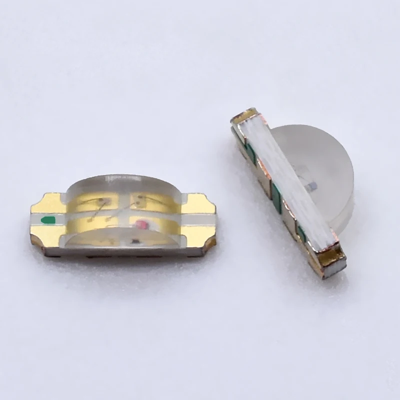  Бесплатный образец Czinelight 1206 с боковым обзором Rgb Шэньчжэнь производитель 100% оригинальный новый Smd 1204 боковой светодиодный