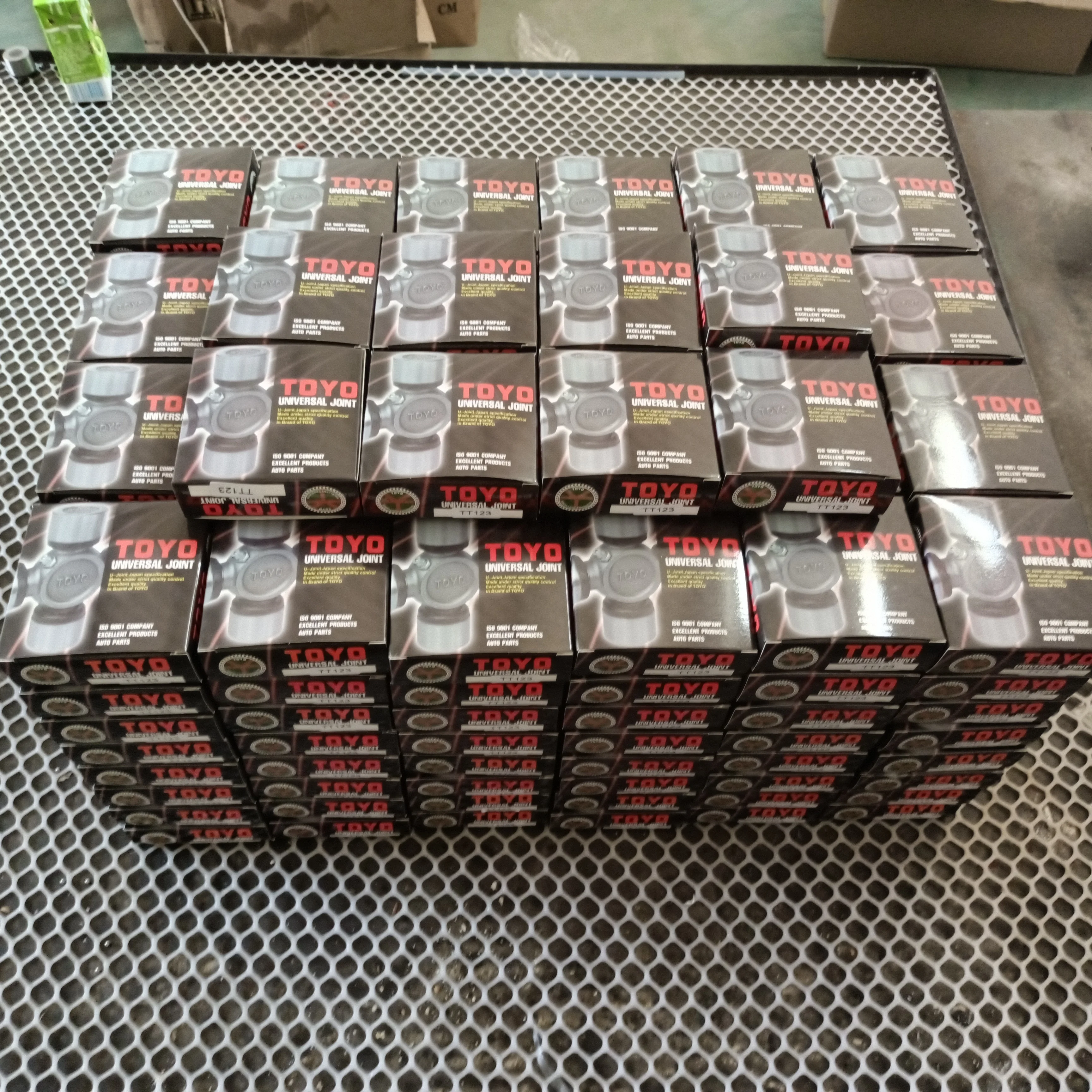 Auto Bearing TT123 Universal joint bearing supplier for car tt121 TT123 TT119 04371-35030