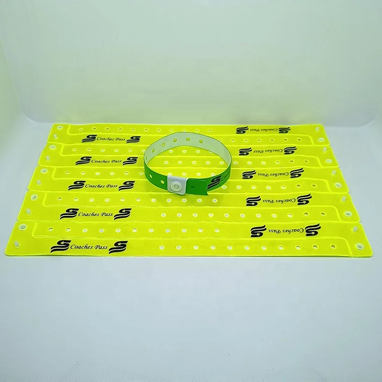 Custom High Quality Soft Comfortable Waterproof PVC Wristbands Customized Identity Vinyl ID Bracelet Wristband For Event