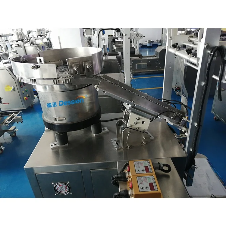 Automatic Vibrating Plate Counting Screw and Plastic Kit Hardware vertical Packing Machine
