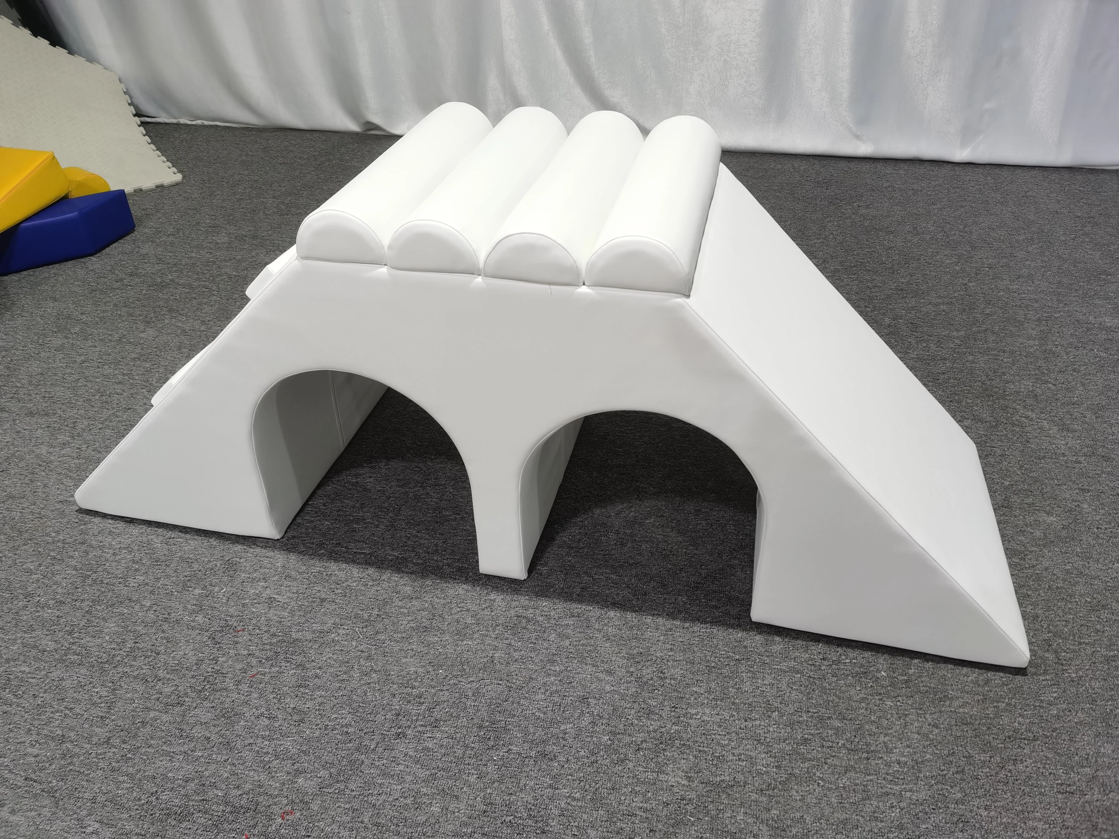 QiaoQiao Hot sale  kid soft play all white rental indoor playground for sale