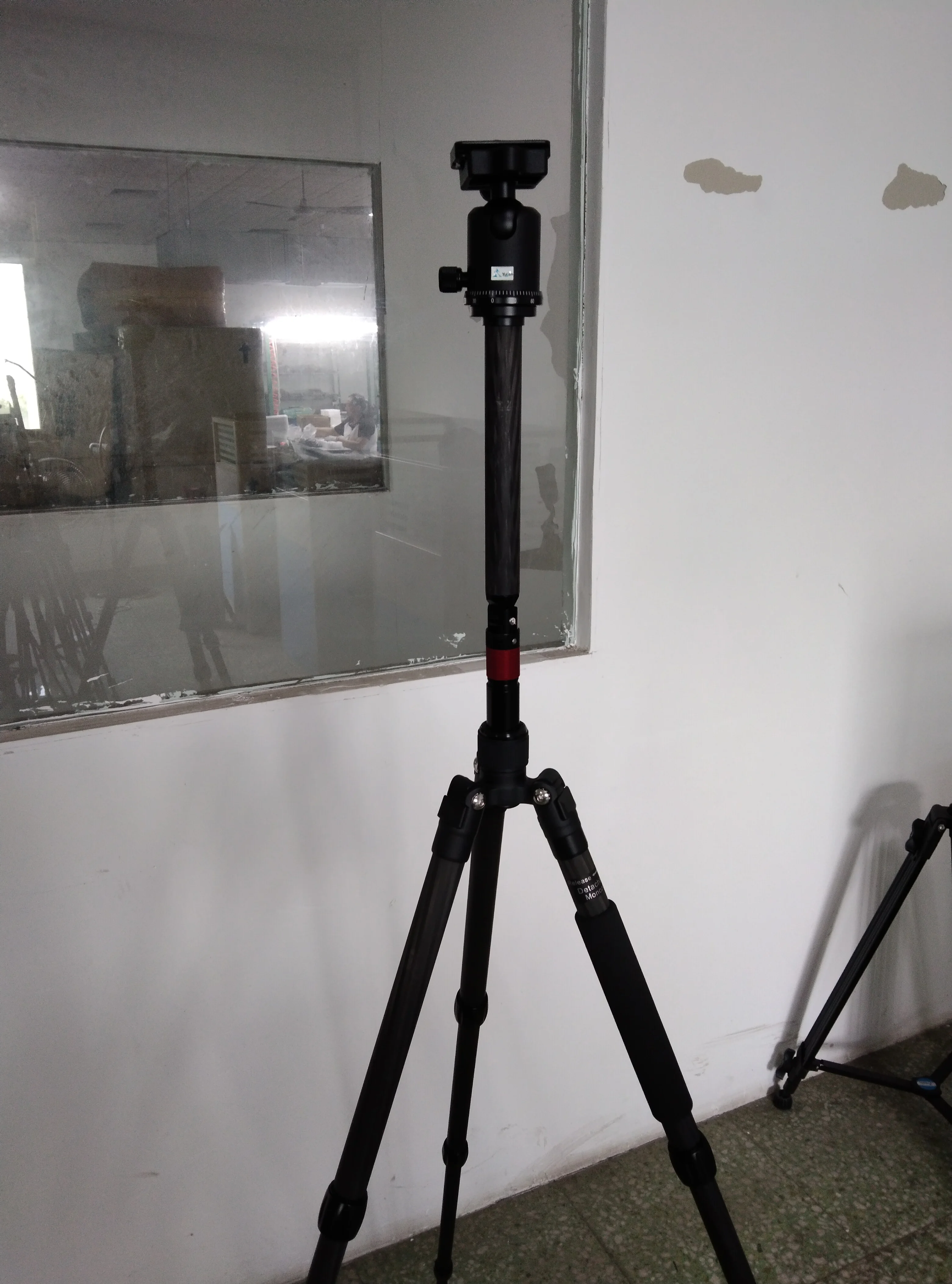 Carbon Fiber  tripod Multifunction Horizontal Center Column Camera Tripod with 360 Panorama tripod ball head for DSLR