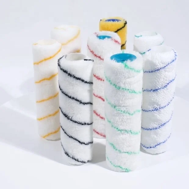 Бесплатный образец 9 дюймов Профессиональный валика из полиэстера для